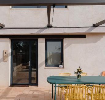 Ultramort Apartment | La Figuera
