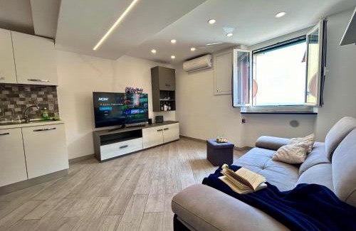 Voltri Apartment | La Finestra sul Mare by Holiday World