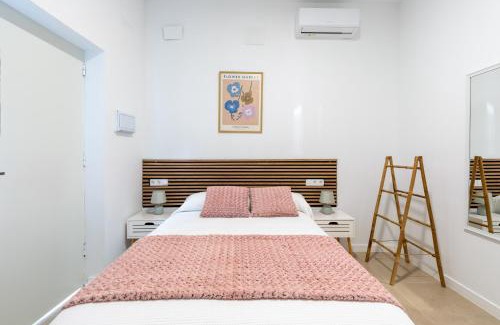 Leon XIII-Los Naranjos Apartment | La Flor de Sevilla
