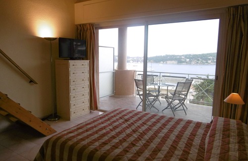 Villefranche-sur-Mer Hotel | La Flore