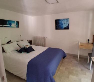 Hagetmau Apartment | La fontaine des Cagots