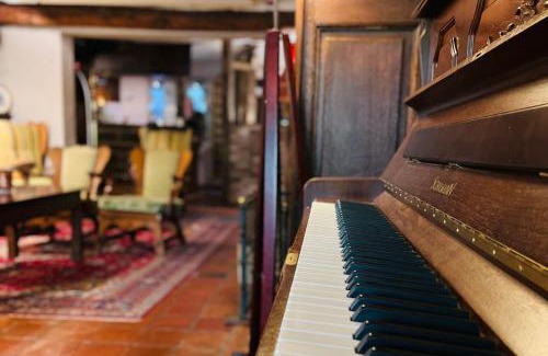 Awenne Hotel | La Fontaine du Sabotier