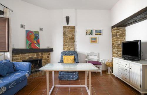 Cortes de la Frontera House | La Fresneda