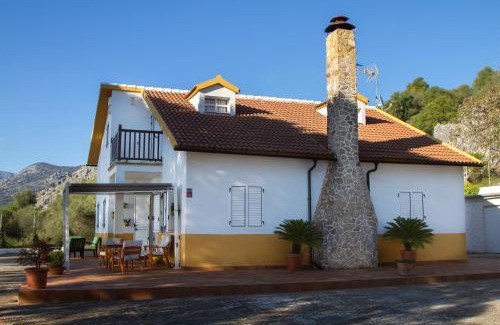 Benaocaz House | La Fuente Santa