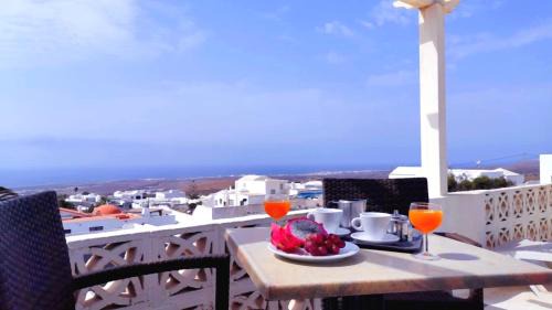 Guime Apartment | La Graciosa - Casa Marosenia
