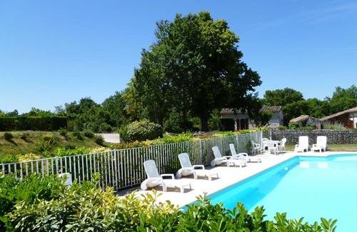 Valeilles House | La Grange - Beautiful restored stone Farmhouse in secluded French hamlet