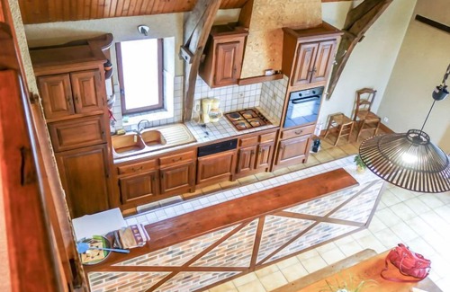 Saint-Jean-Lagineste House | La Grange by Interhome