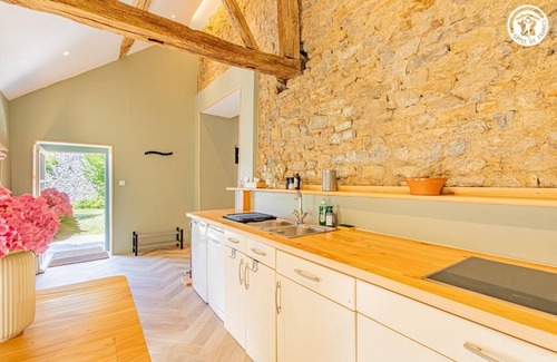 Saint-Sernin-du-Plain House | La Grange - SAINT SERNIN DU PLAIN