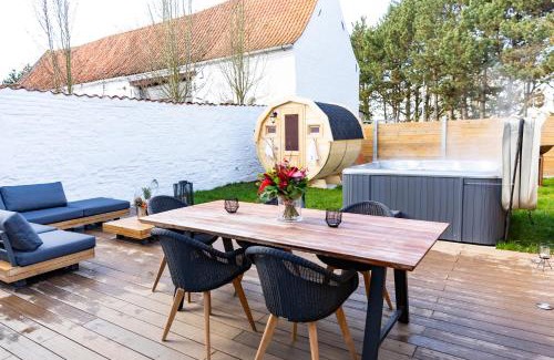 Leuze-en-Hainaut Hotel | La Grenouille - Suite de luxe & Welness Privatif