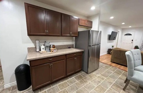 Whittier House | La Gretna-2bd w/Patio, EVcharger
