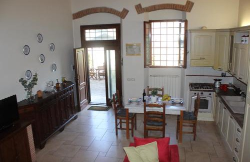 Pontassieve Apartment | LA GUELFA 64