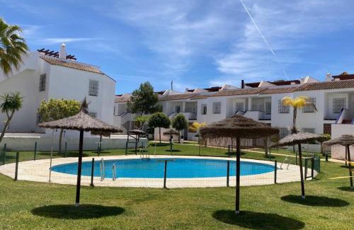 Isla Cristina Apartment | La Hacienda Golf Islantilla AIRE ACONDICIONADO Y WIFI -SOLO FAMILIAS Y PAREJAS-