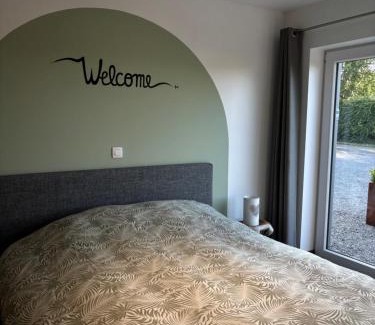Longfaye House | La Halte