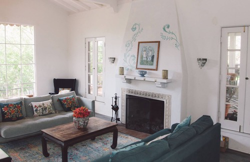Verdugo Woodlands House | LA hilltop, super-safe sanctuary in the trees