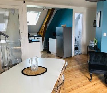Trouville-sur-Mer Apartment | LA HOUPPA, rénové, Trouville-sur-Mer, quartier Bonsecours