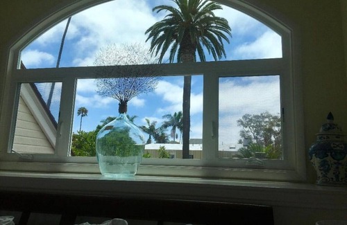 Village of La Jolla House | La Jolla Cape Cod Beauty: Steps to the Beach and Village, Ocean Views, 2 Yards!