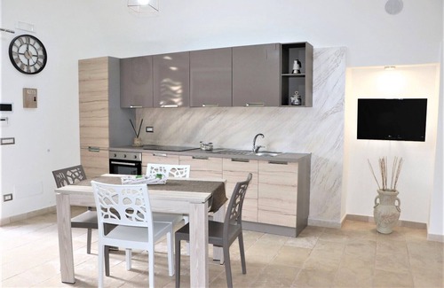 Giovinazzo House | La Lanterna, Posto centrale comodo per le famiglie