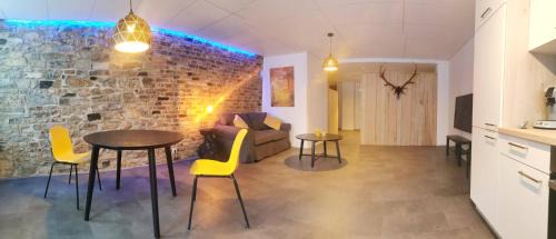 Francorchamps Apartment | La Librairie
