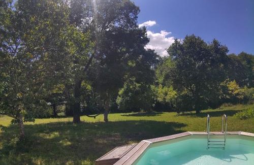 Saint-Meard-de-Gurcon House | La longère aux agrumes - gite piscine jardin-forêt