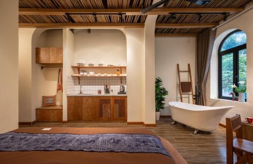 Trang Tien Apartment | La Lumiere Residence in Old Quarter-Boutique Design-Free Laundry