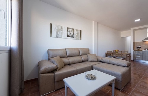Santa Lucia Apartment | La Madera 1A Urban Home near the Airport - Wifi