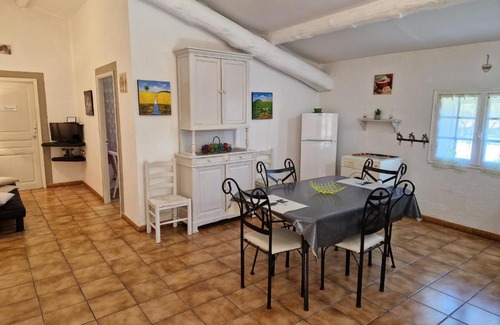Mallemort House | La magnanerie