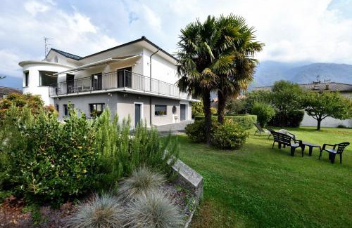 Ornavasso Apartment | La Magnolia