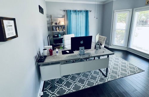 Jackson House | La Maison Blanche — 5 min from major shopping areas