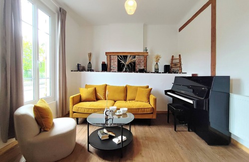 Port of Caen House | La Maison Bleue au Bord de L'orne - Jardin Clos - 6 Voyageurs