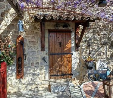 Ailhon House | La maison Chabert