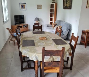 Fougerolles-Saint-Valbert House | La Maison de choupette