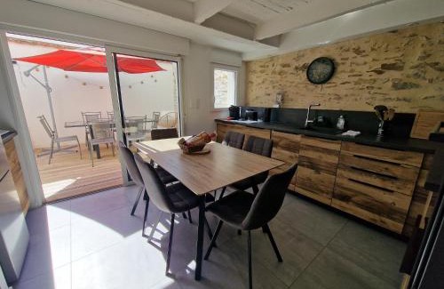 Les Sables d'Olonne House | la maison de léo