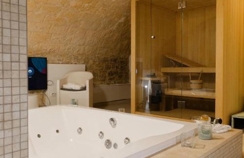 Bisceglie Apartment | La Maison De Sofì - Luxury Suite & SPA