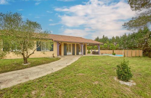 Casteljaloux House | La Maison des Pins - climatisée avec piscine