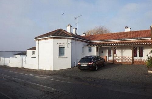 Villeneuve-en-Retz House | La Maison Du Bonheur