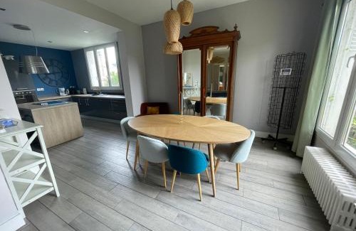 Deville-les-Rouen Apartment | La Maison du Directeur - 224