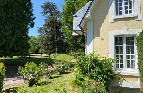Pierrefitte-en-Auge House | La Maison du Gardien, Chateau de lAvenue