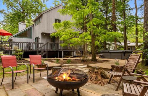 Shorewood-Tower Hills-Harbert House | La Maison du Lac