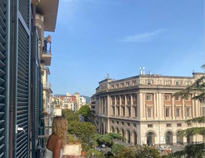 Historical Downtown Salerno Apartment | La Maison du Paradis