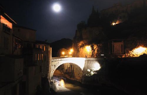 Vaison-la-Romaine Villa | La Maison du Pont Romain