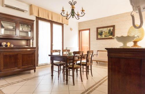 Grottaglie Apartment | La Maison