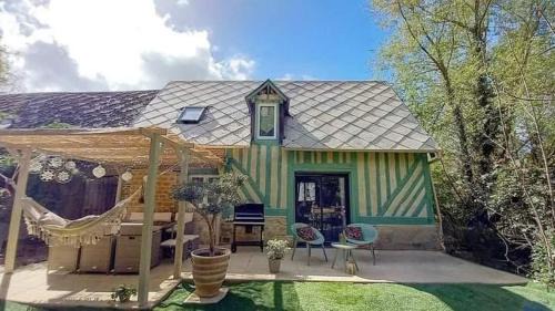 L'Oudon House | La Maison Labonnechose, 10p