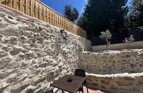 Foix House | La Maisonnette de Mouragues