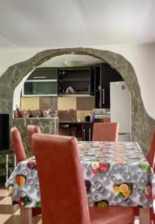 Garda de Sus House | La Malul Arieșului