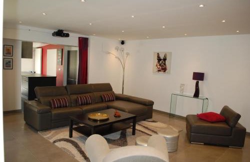 Magny-en-Bessin House | La Mansarde