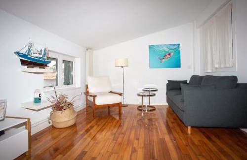 La Marina Apartment | LA MARINA amplio apartamento en pleno centro de Hondarribia