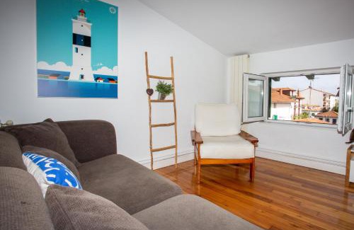 La Marina Apartment | LA MARINA amplio apartamento en pleno centro de Hondarribia