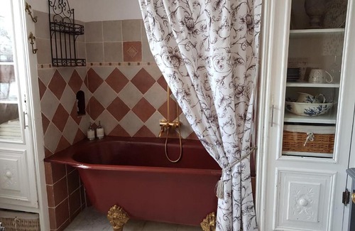 Bourron-Marlotte Bed & Breakfast | La Marlottine