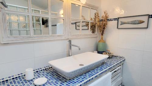 Saint-Martin-de-Re House | La Martinoise Garden