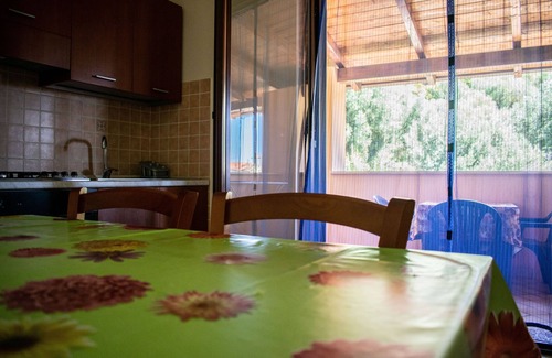 Marina Lido House | La Mazzola, two-room apartment among the olive trees a few meters from the sea